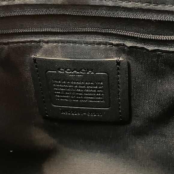 Coach Black Pebbled Leather Shoulder Bag - Large - Picture 9 of 9